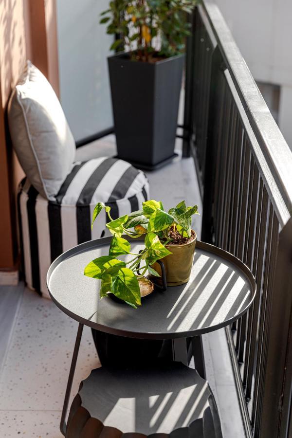 Clyde Athens By Nin&Bau Hotel Exterior photo